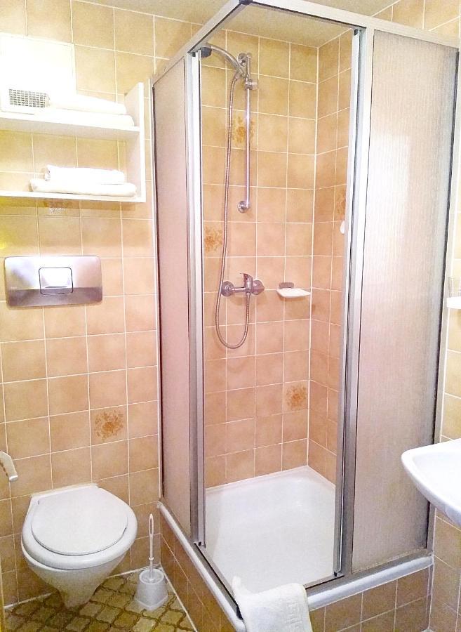 Hotel Gelber Hof Bacharach Ngoại thất bức ảnh