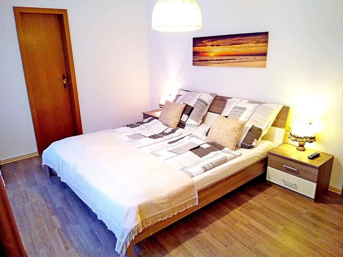 Hotel Gelber Hof Bacharach Ngoại thất bức ảnh